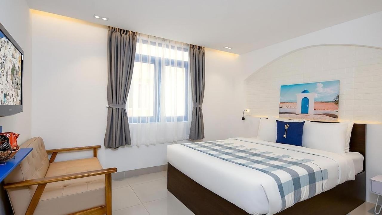 Lucia Beach Hotel ダナン市 エクステリア 写真