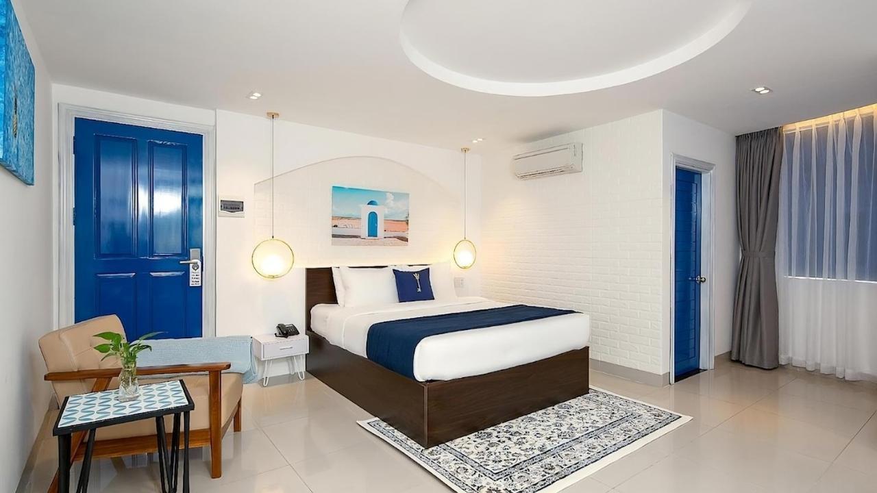 Lucia Beach Hotel ダナン市 エクステリア 写真