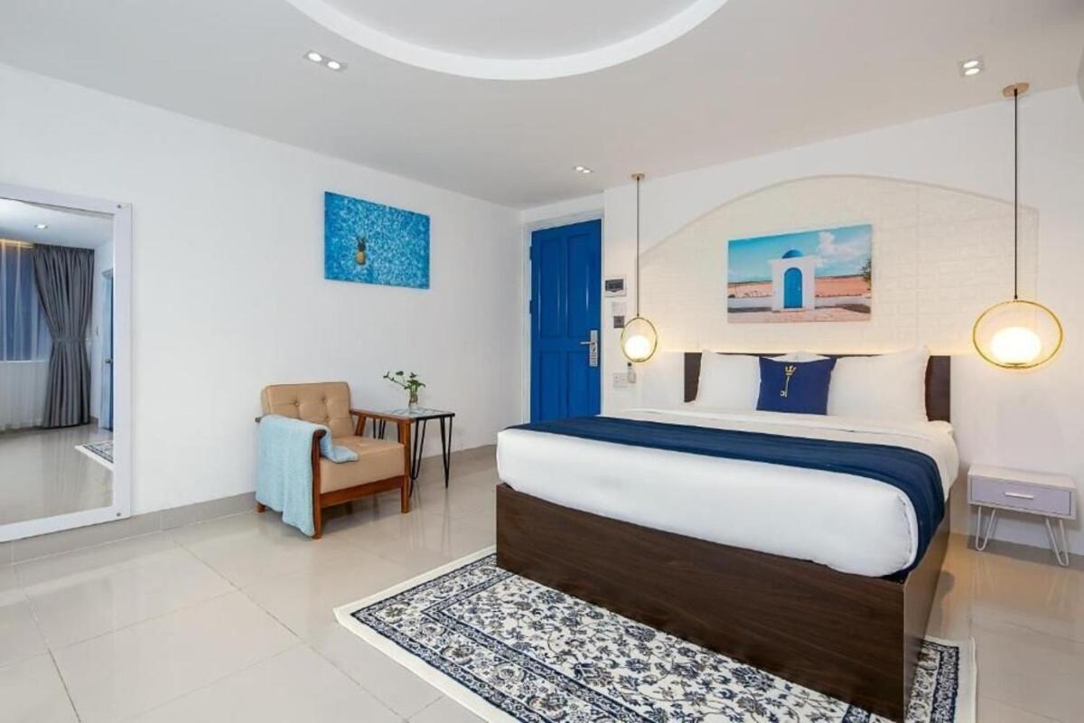 Lucia Beach Hotel ダナン市 エクステリア 写真